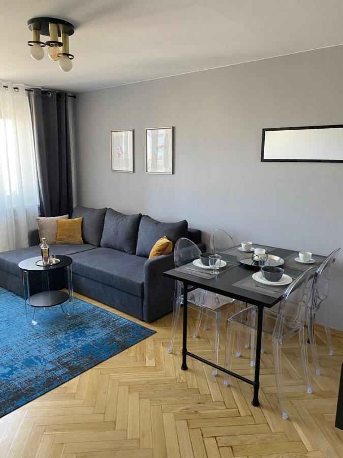 Appartement Apartament Emilian à Varsovie Extérieur photo