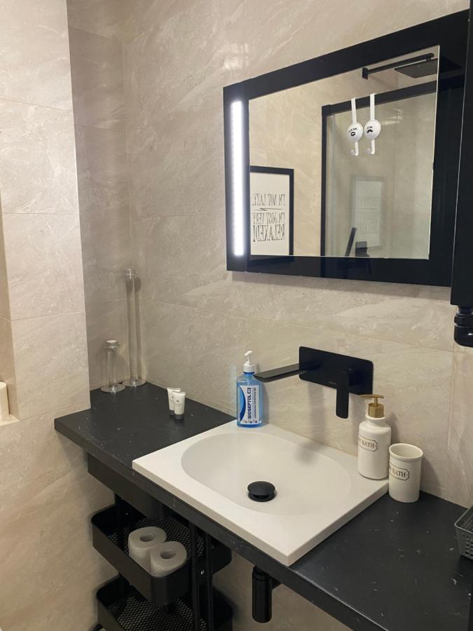 Appartement Apartament Emilian à Varsovie Extérieur photo